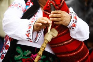 Romanian bagpipes - Countries for Kids - CASE OF ADVENTURE .com