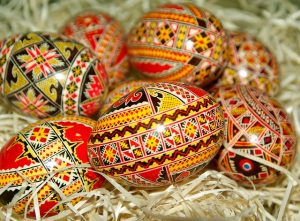 Painted Easter Eggs - Countries for Kids - CASE OF ADVENTURE .com