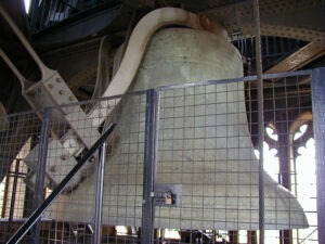 Case of Adventure .com